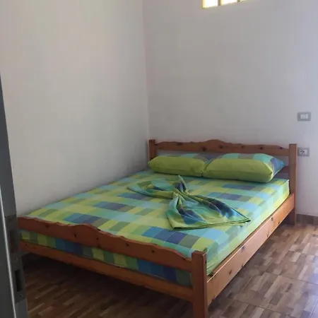 Hill Apartaments Aparthotel